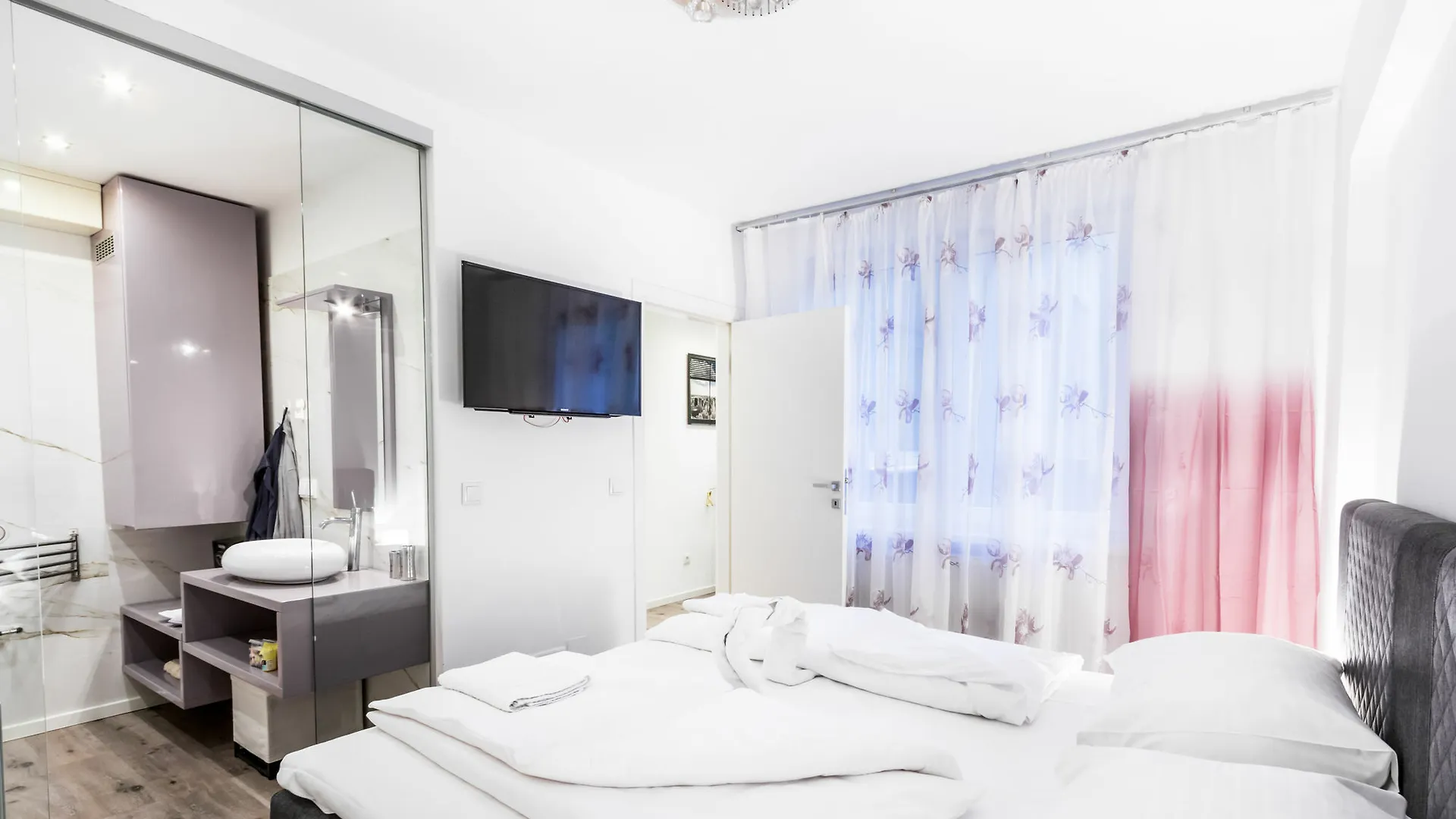 Grand Apartment Wien