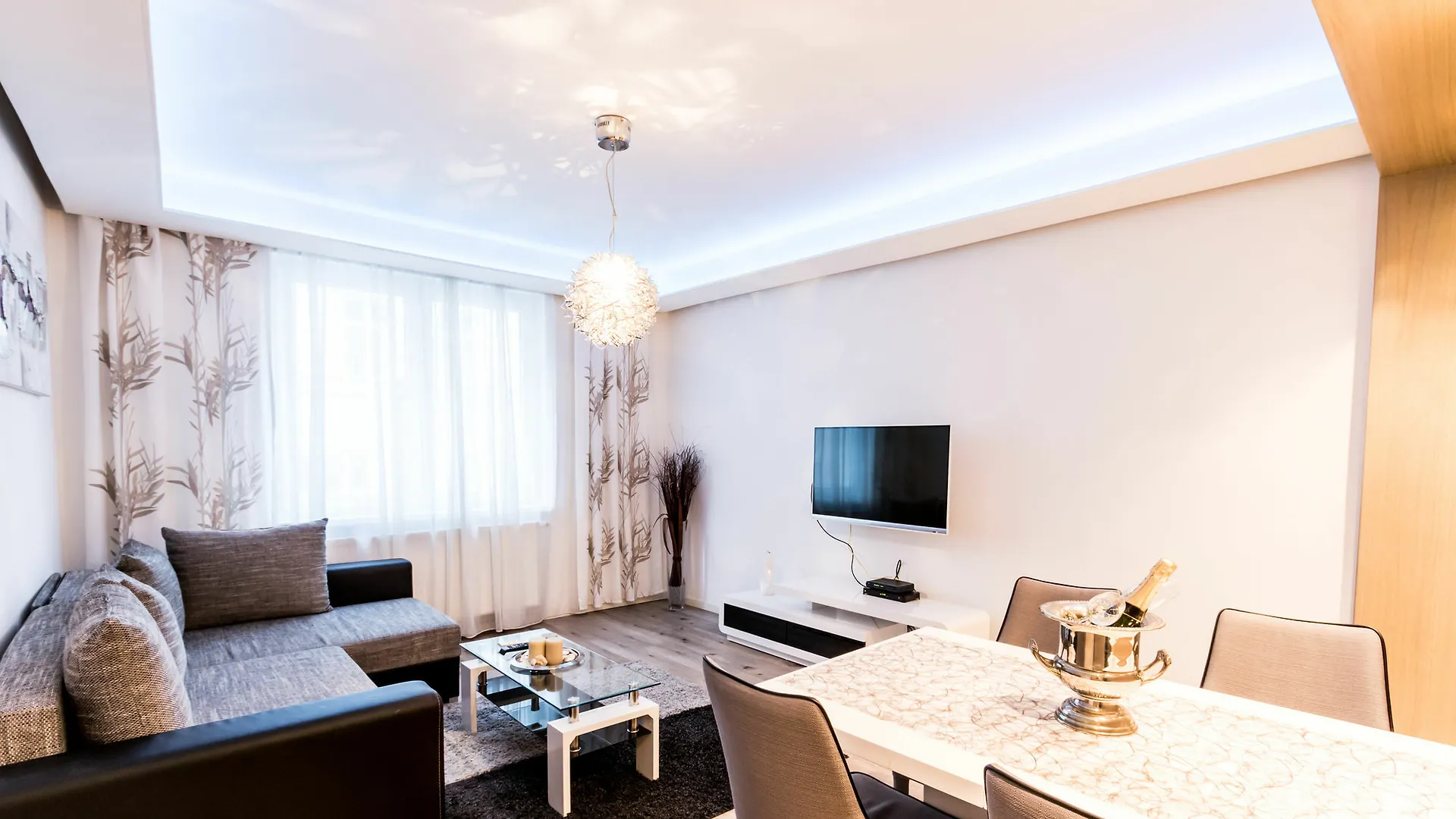 Grand Apartment Wien